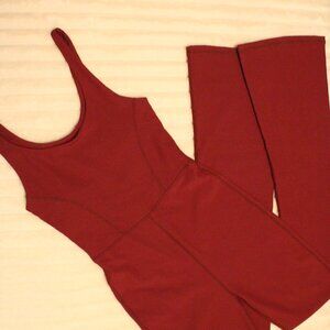 NWOT Wilo The Label Women’s Flare Jumpsuit Burgundy - Size Small